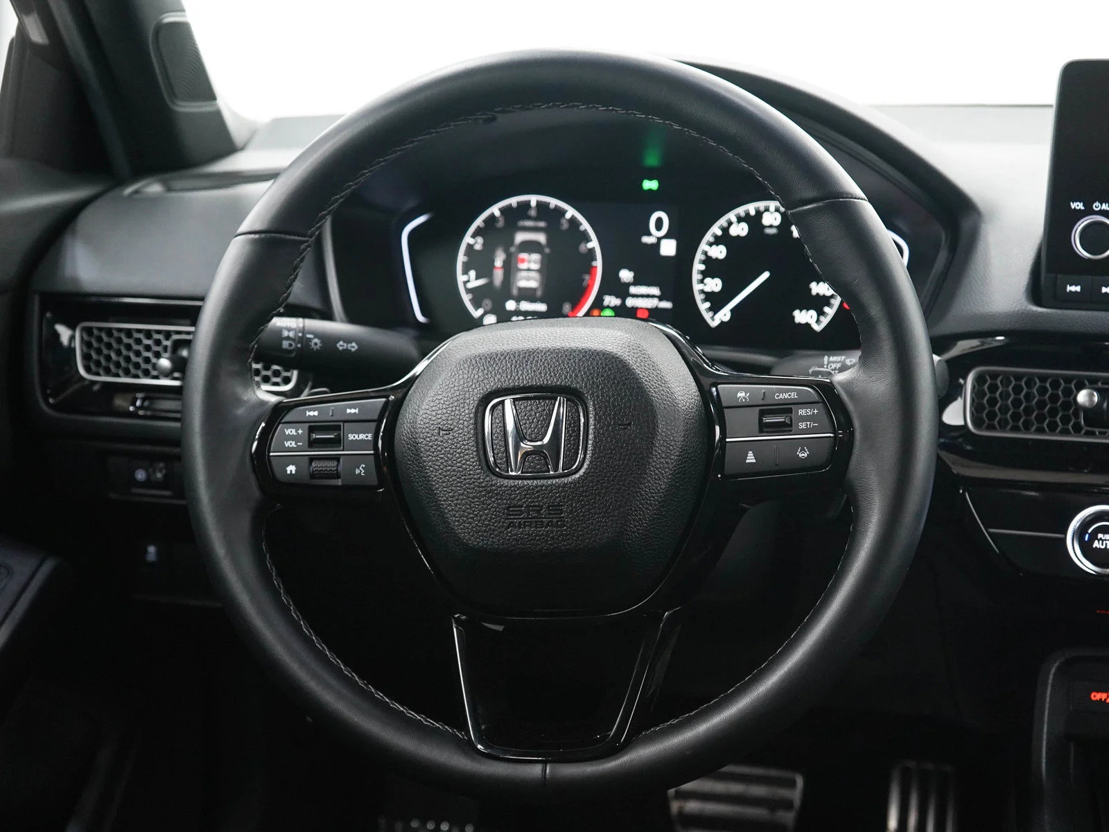 Used 2025  Honda 5D HATCHBACK 2.0L SPORT AUTO image 15