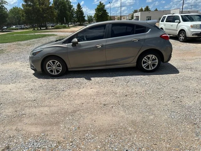 Used 2018 Brown Chevrolet LT image 8