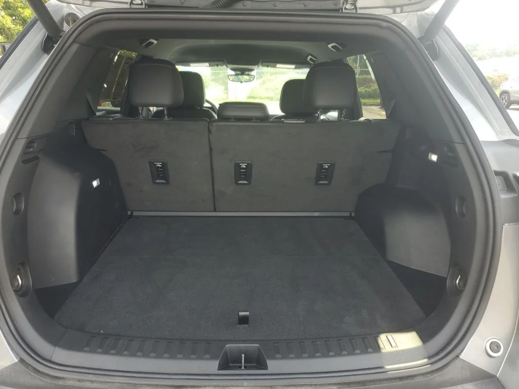 Used 2025 Gray Chevrolet RS image 16