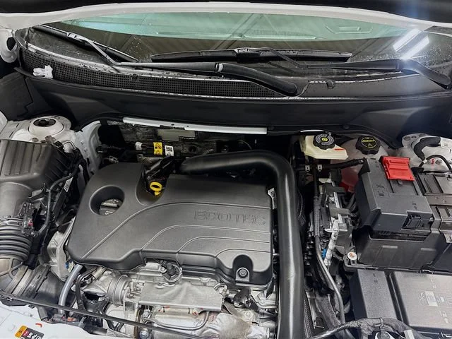 2027 Chevrolet Equinox LT - Photo 30