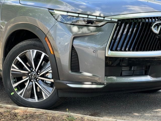 New 2027 Gray INFINITI LUXE image 8