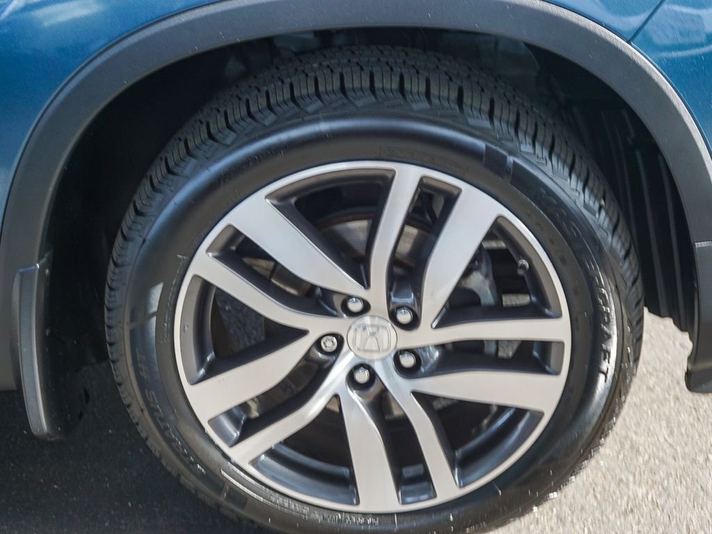 Used 2017 Blue Honda Touring image 10