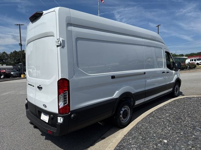New 2026 Oxford White Ford Base image 11