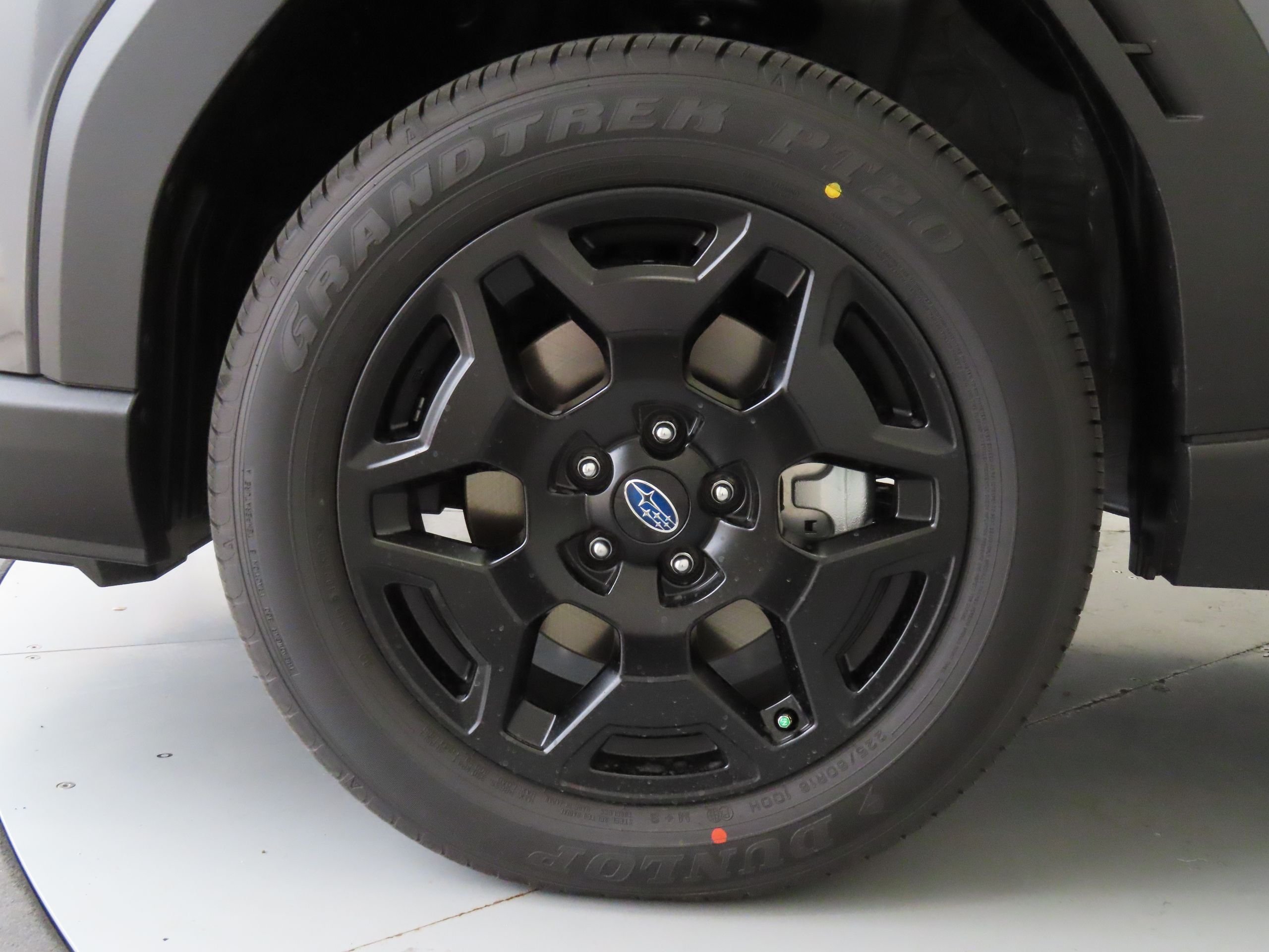 New 2026 MAGNETITE GRAY METALLIC Subaru Limited image 27