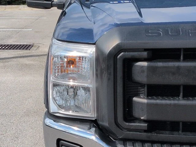 Used 2015 Super Black Ford XL image 10
