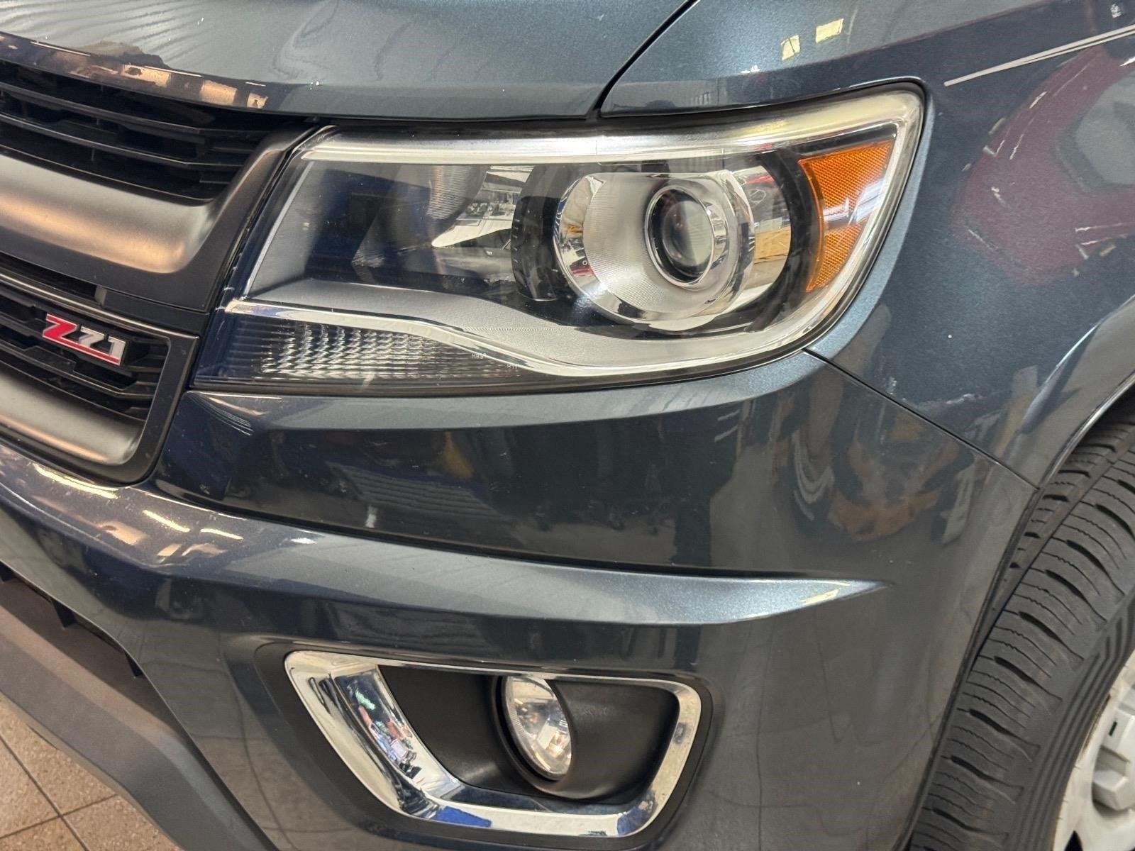 Used 2020 Shadow Gray Metallic Chevrolet 2WD Z71 image 21