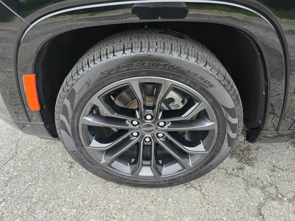 Certified Used 2023 Black Jeep Series II image 12