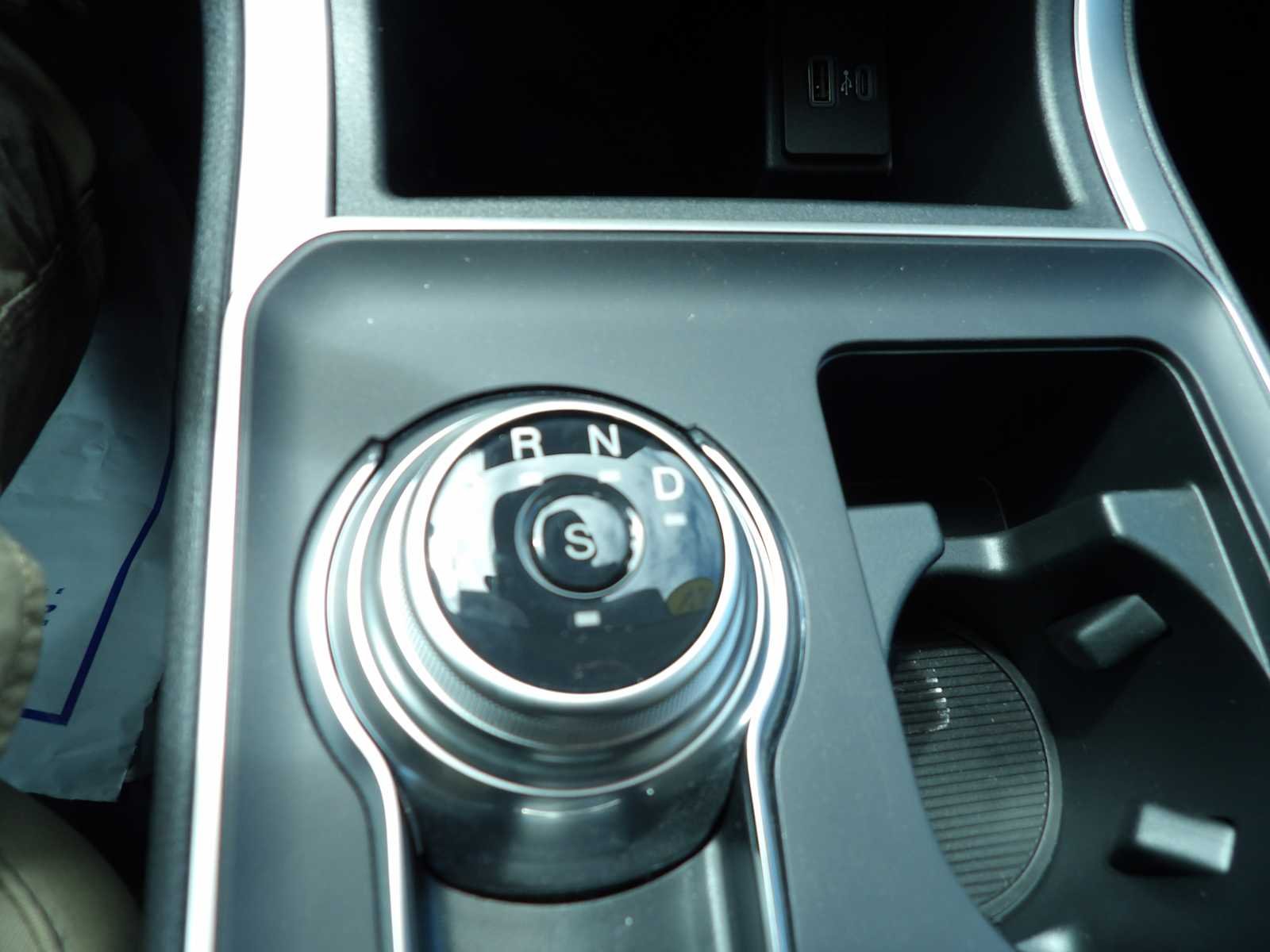 New 2024 Stone Blue Metallic Ford SE image 20