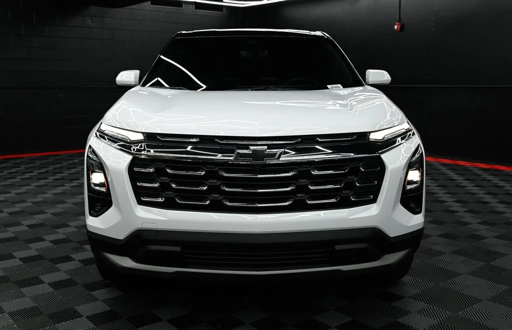 New 2026 Summit White Chevrolet LT image 9