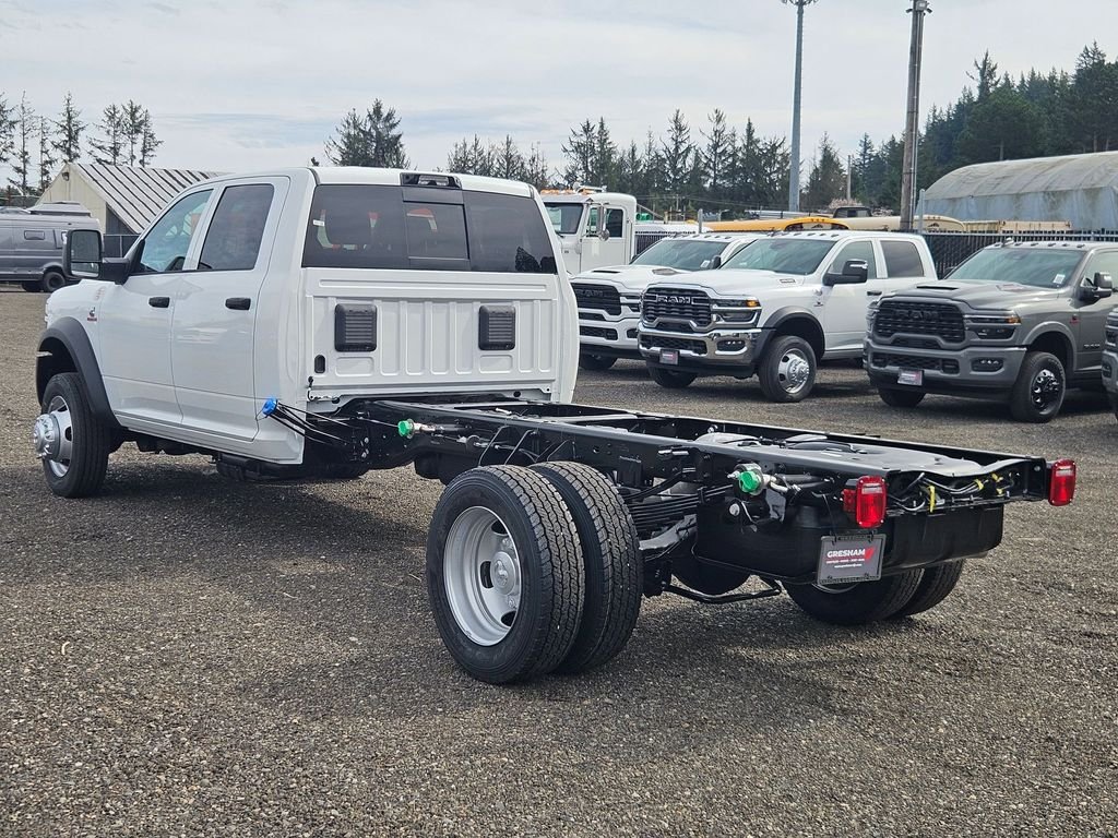New 2026 Bright White Clear-Coat Exterior Paint RAM Tradesman image 5