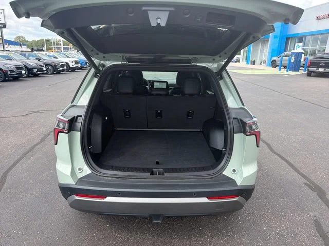 Used 2026 Cacti Green Chevrolet LT image 28