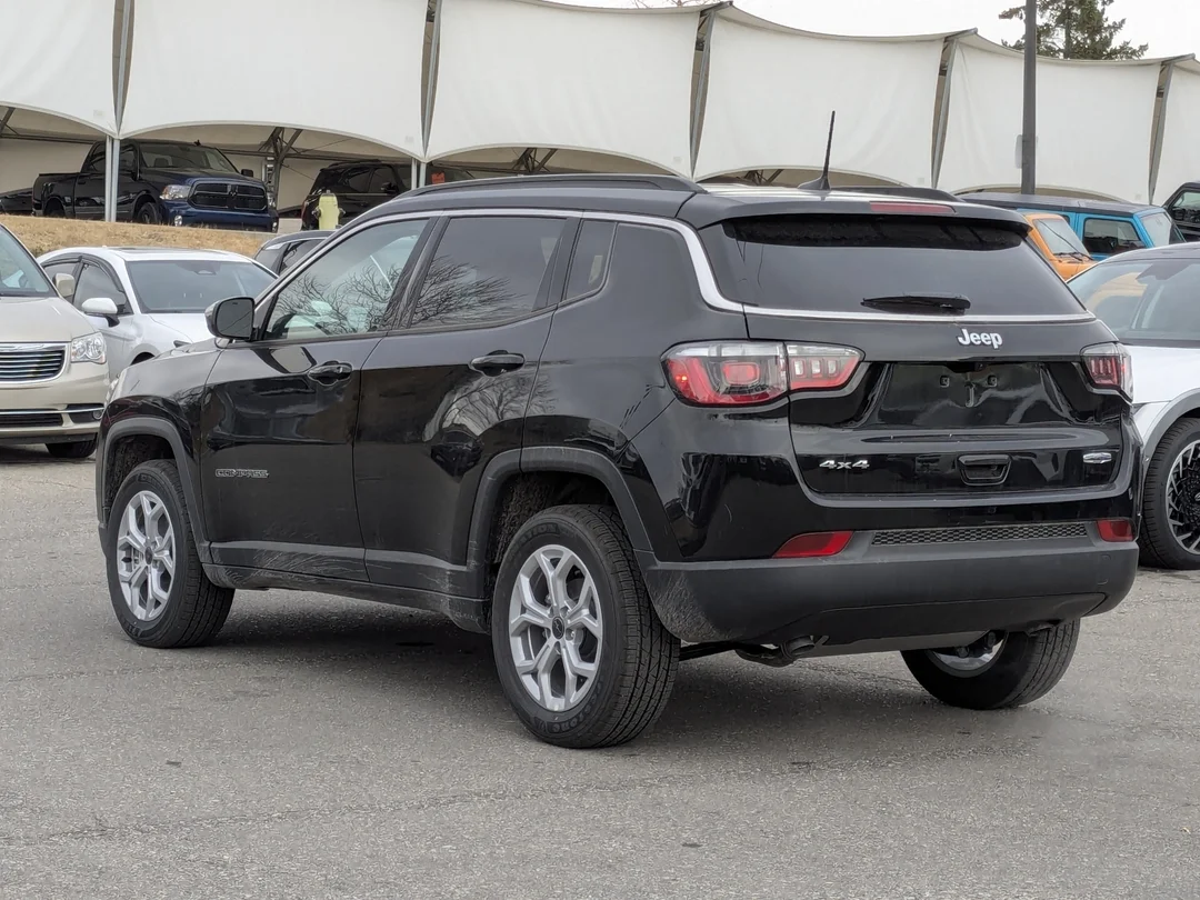 New 2026 Black Jeep North - - 4x4 - Heated Seats & Steering - Power Liftgate - 10.1  Display - Keyless Entry & More! image 6