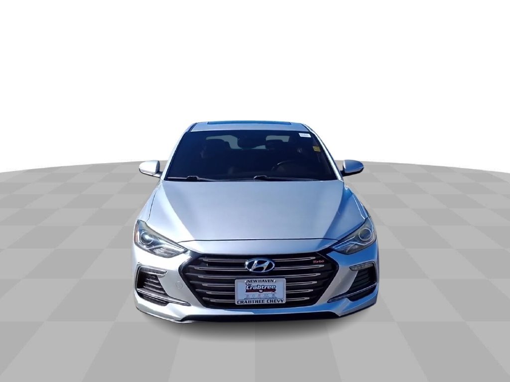 Used 2017 Silver Hyundai Sport image 3