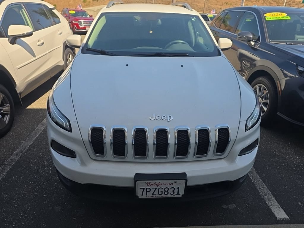 Used 2016 Jeep Cherokee Latitude with VIN 1C4PJLCB6GW230675 for sale in San Juan Capistrano, CA
