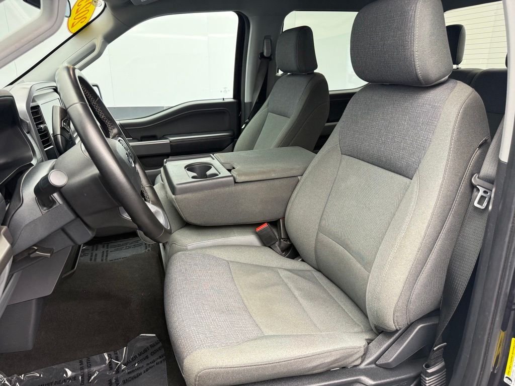 Used 2025 Black Ford XLT image 59