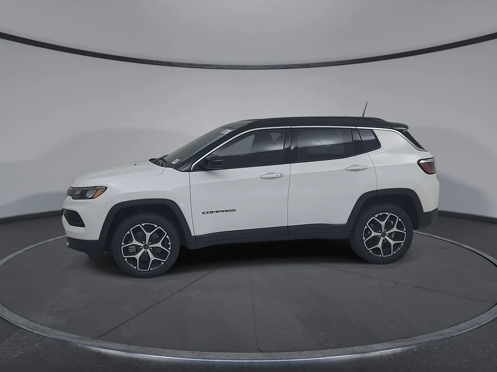 New 2026 Bright White Clear-Coat Exterior Paint Jeep Limited image 8