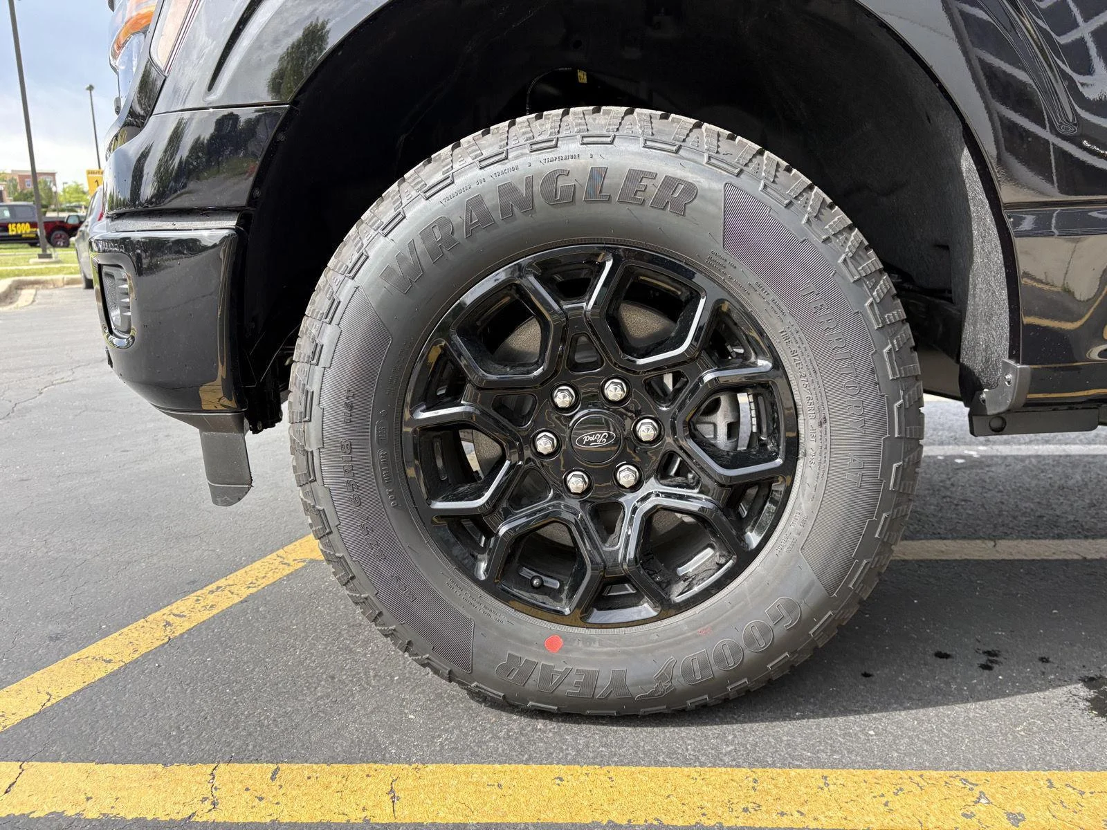 New 2026 Agate Black Ford XLT image 28