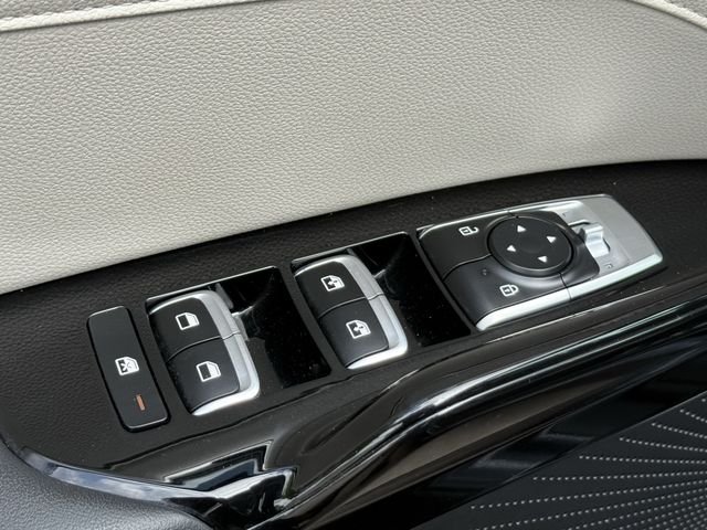 Used 2021 Gray Kia EX image 29