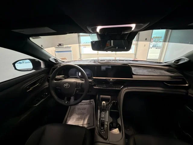 Used 2025 Red Toyota Limited image 21