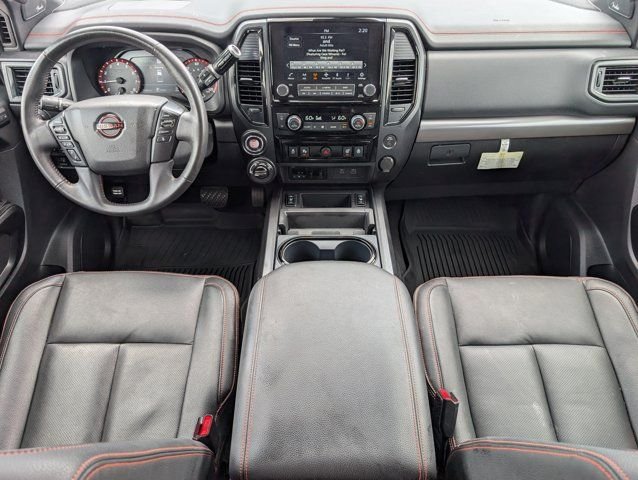 Used 2024  Nissan PRO-4X image 5