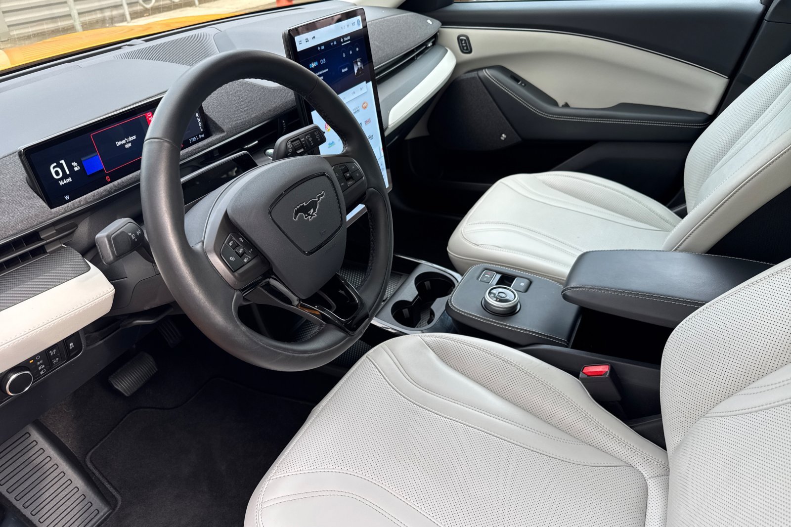 Certified Used 2023 Cyber Orange Metallic Tricoat Ford Premium image 10