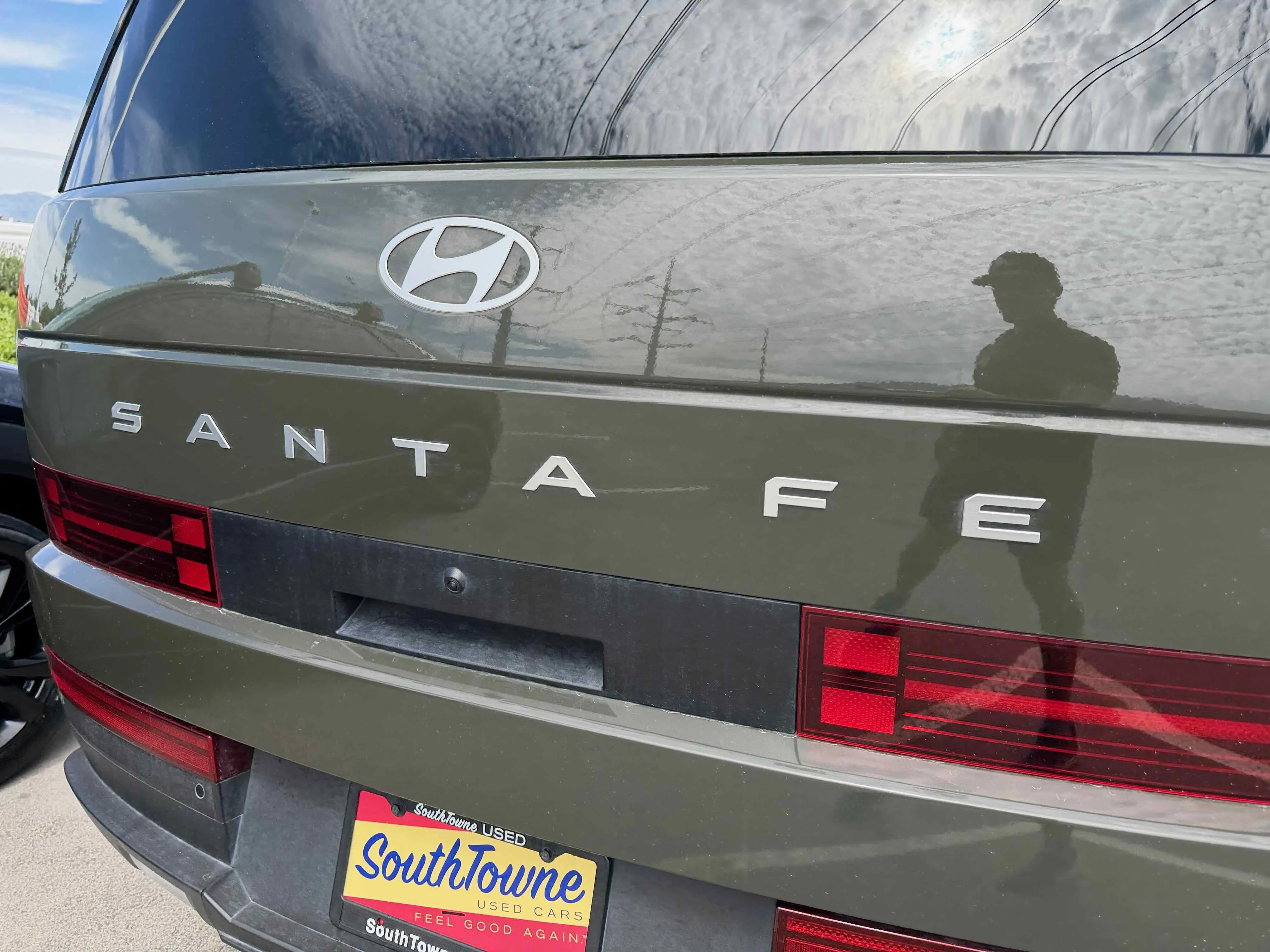 Used 2025 Rockwood Green Hyundai SEL image 6