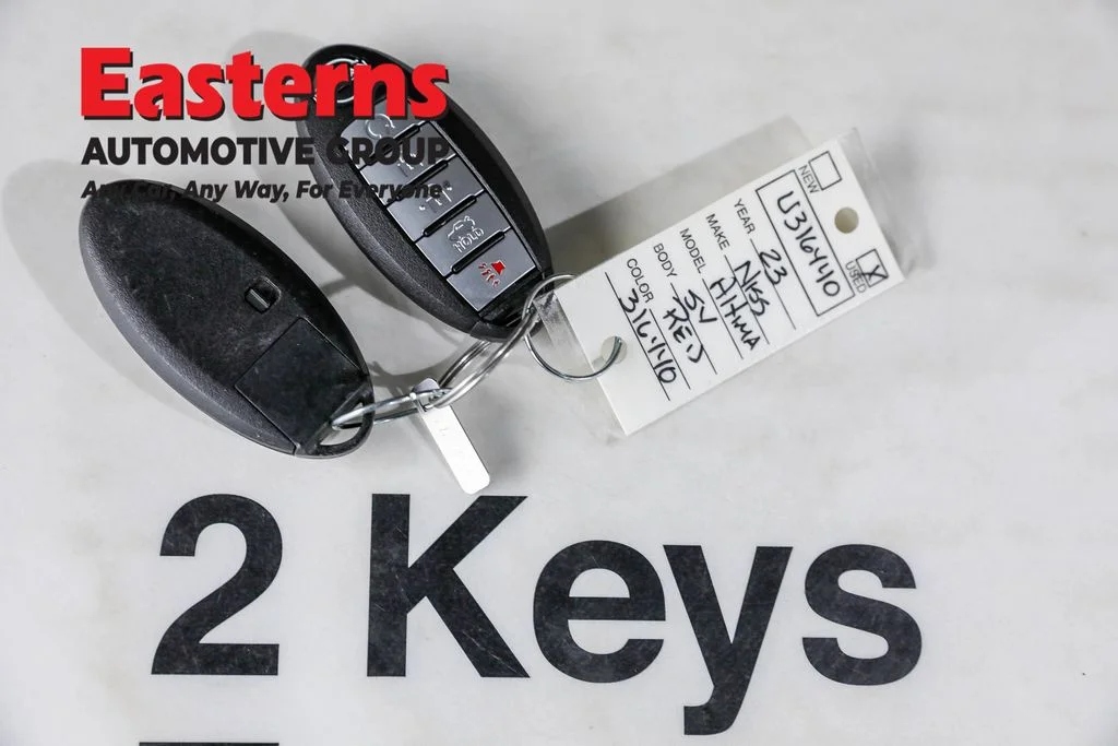 Used 2023 Red Nissan 2.5 SV image 24