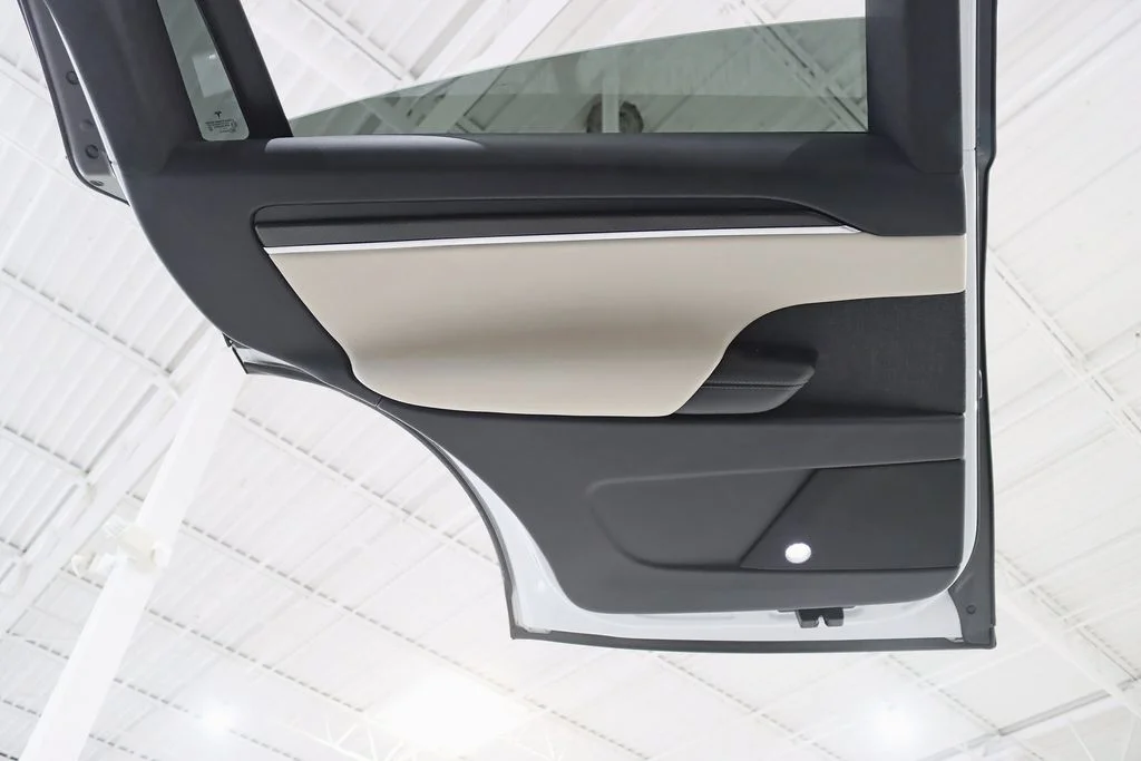 Used 2022  Tesla Plaid image 36