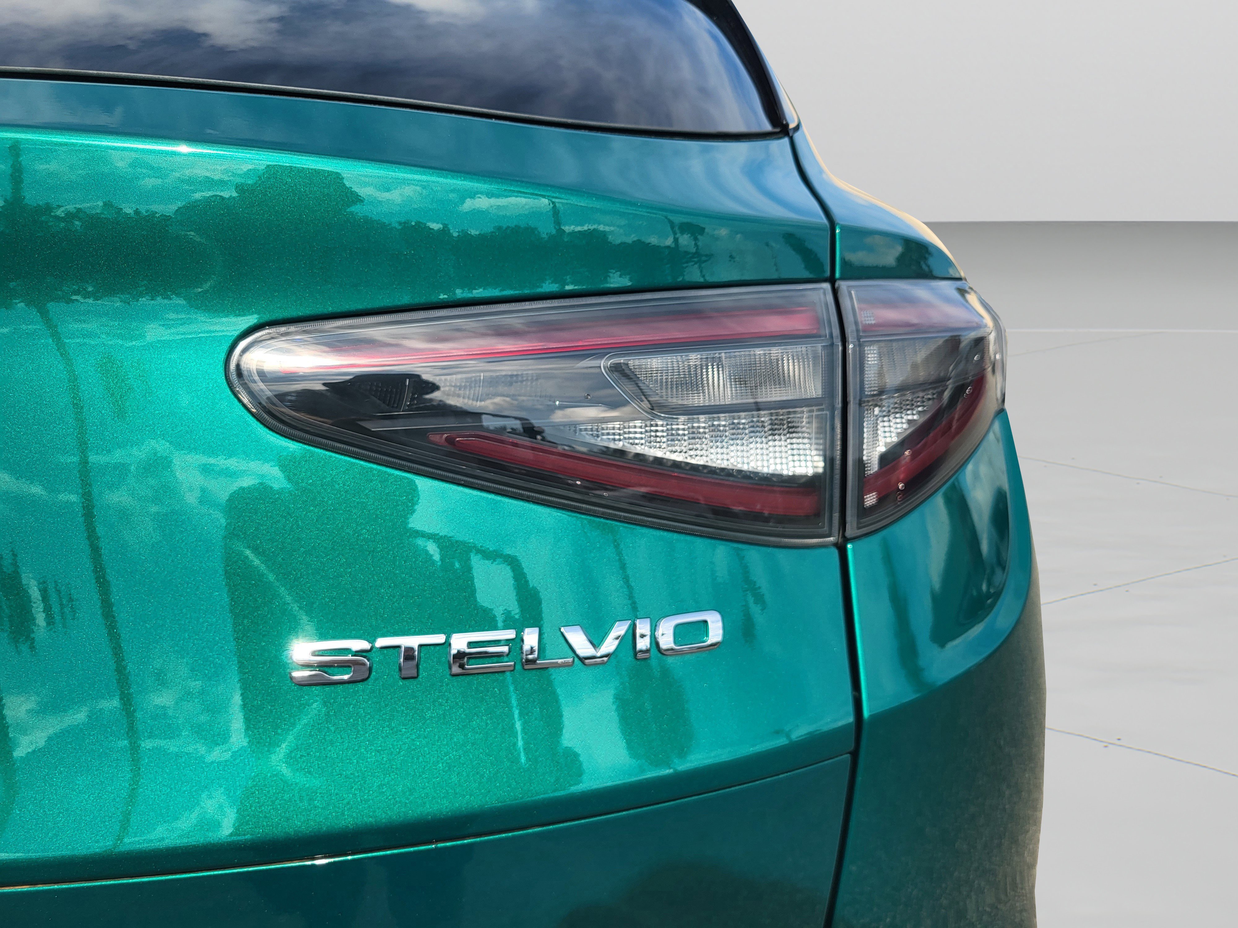 2025 Alfa Romeo Stelvio Intensa - Photo 65