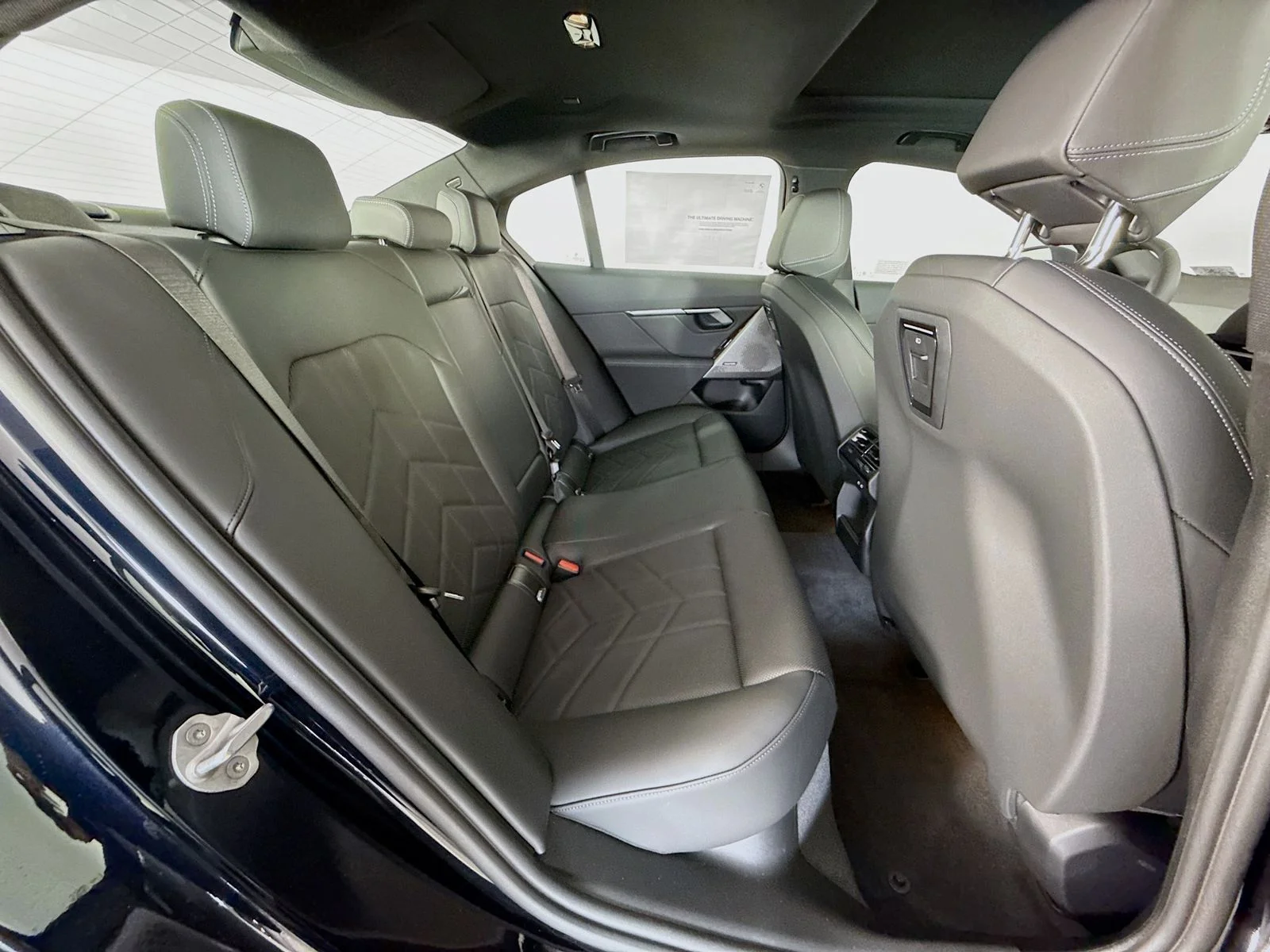New 2026 Carbon Black Metallic BMW 530i image 29