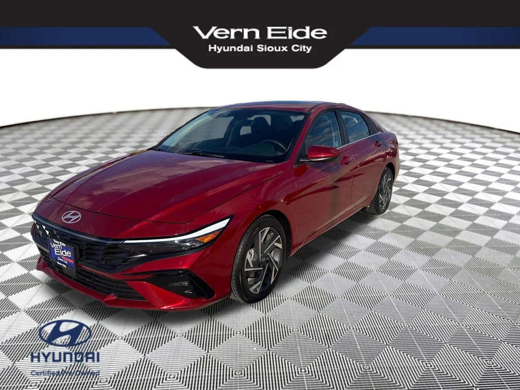 2025 Hyundai Elantra 2.0 SEL Convenience IVT's photo