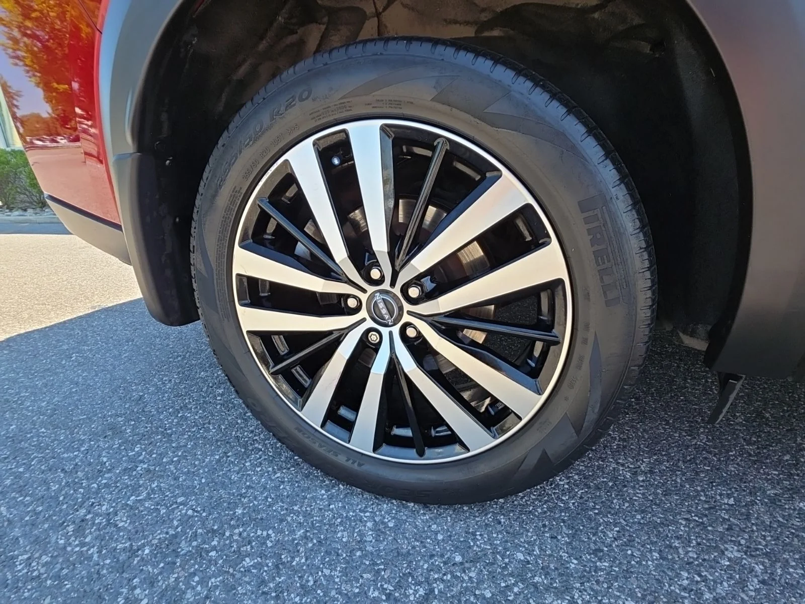 Used 2023 Red Nissan Platinum image 28