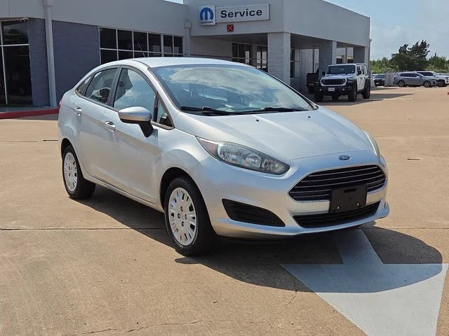 2019 Ford Fiesta S Sedan's photo