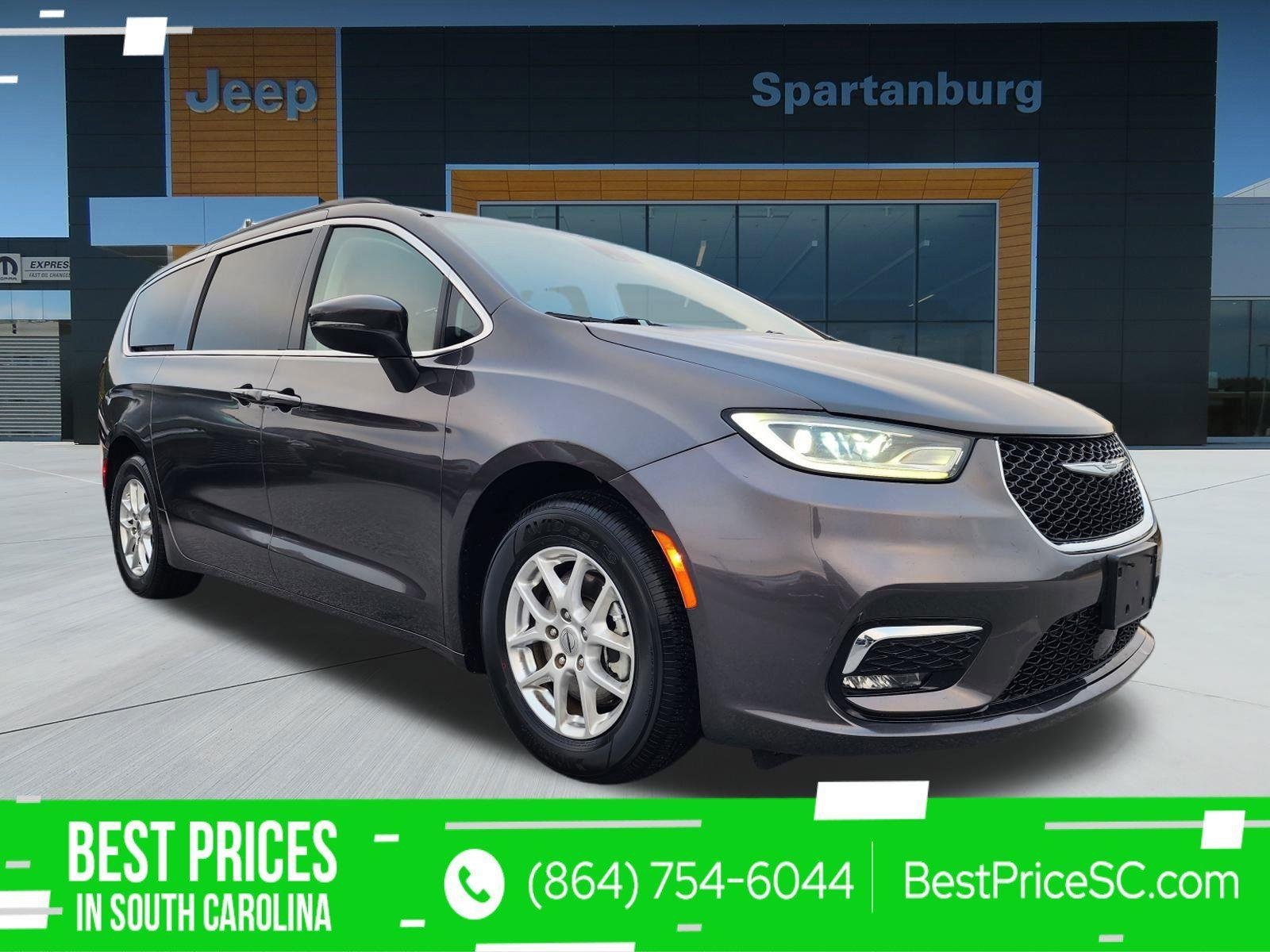 2026 2022 Chrysler Pacifica Touring