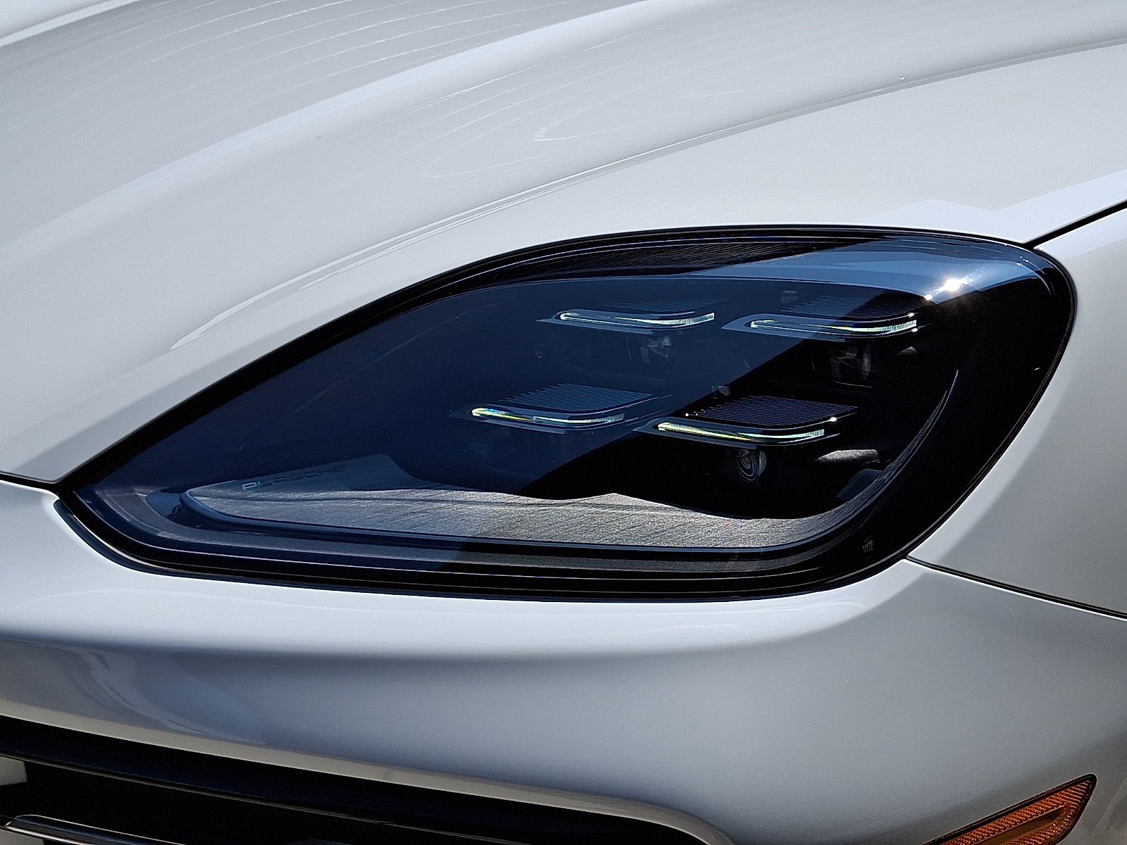 New 2026 Carrara White Metallic Porsche  image 12