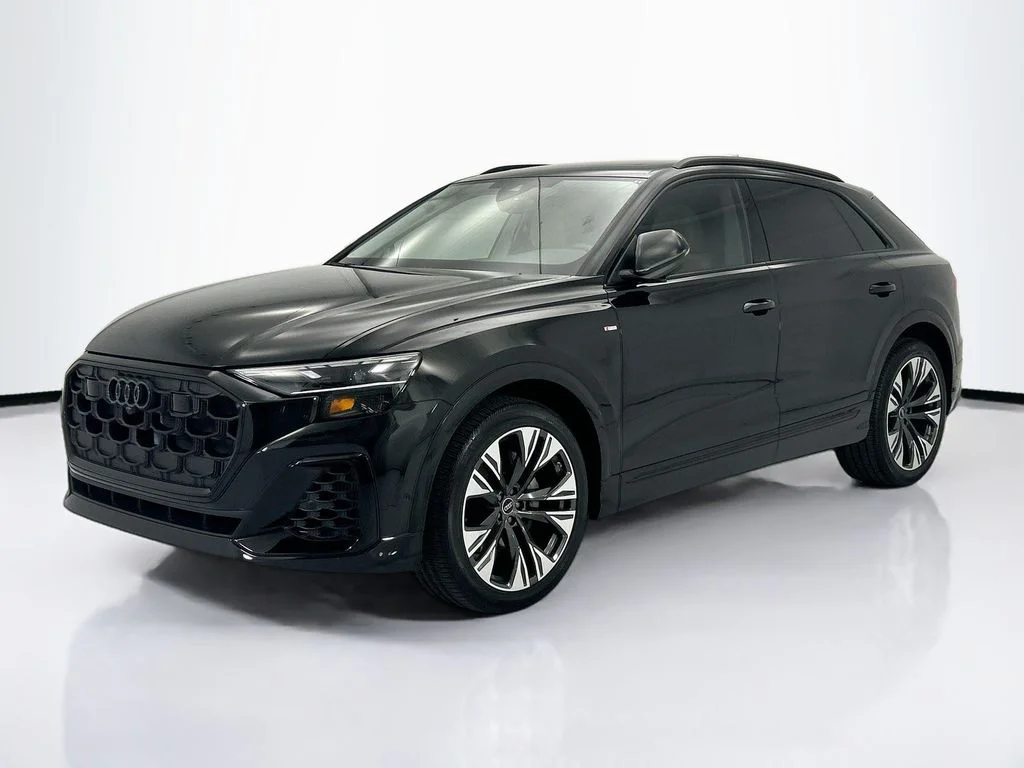 2025 Audi Q8
