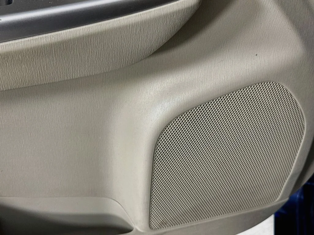 Used 2013 Blue Toyota Five image 21