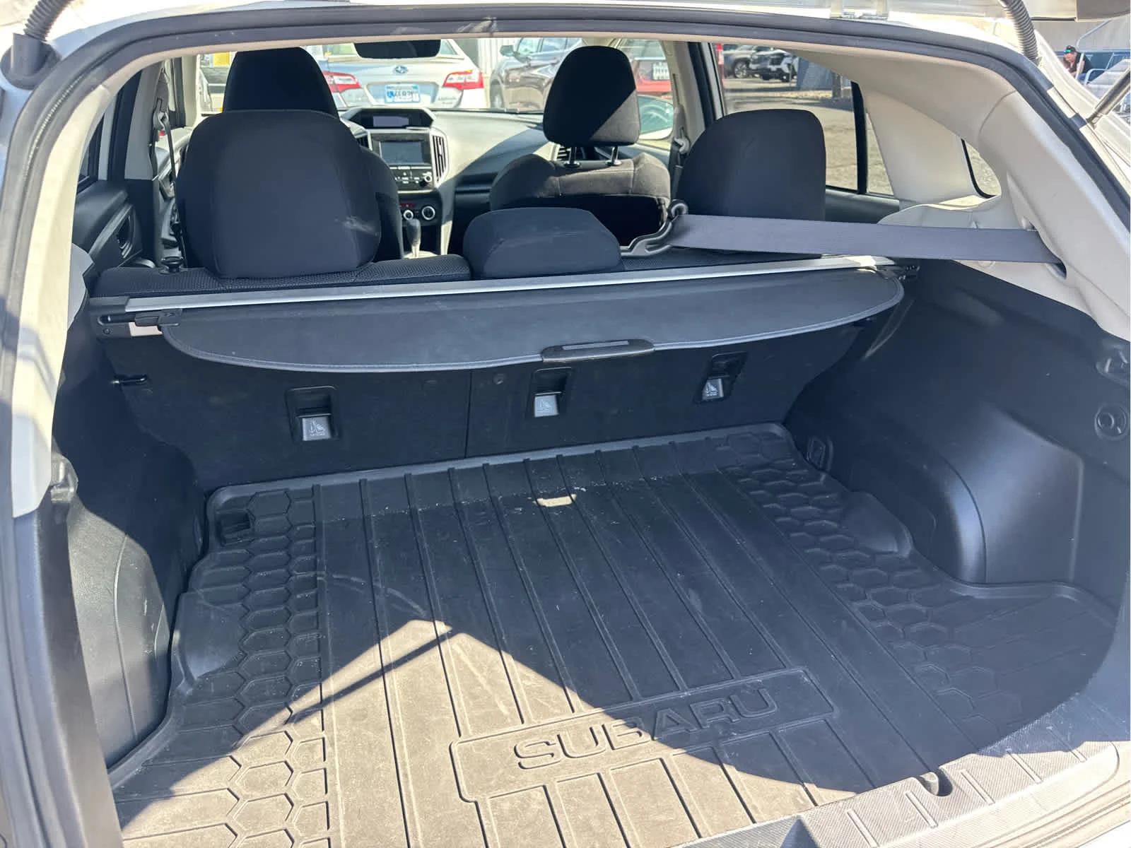 Used 2021 Crystal White Pearl Subaru  image 9
