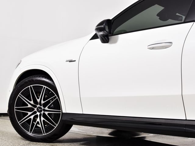 Certified Used 2024 White Mercedes-Benz 43 AMG® image 17