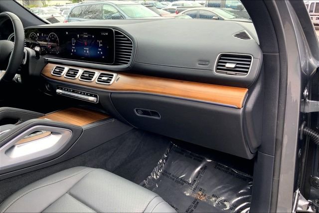 Certified Used 2025 Gray Mercedes-Benz GLS 450 image 15