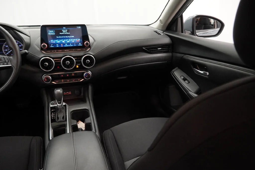 Used 2024 Gray Nissan SV Xtronic CVT image 16