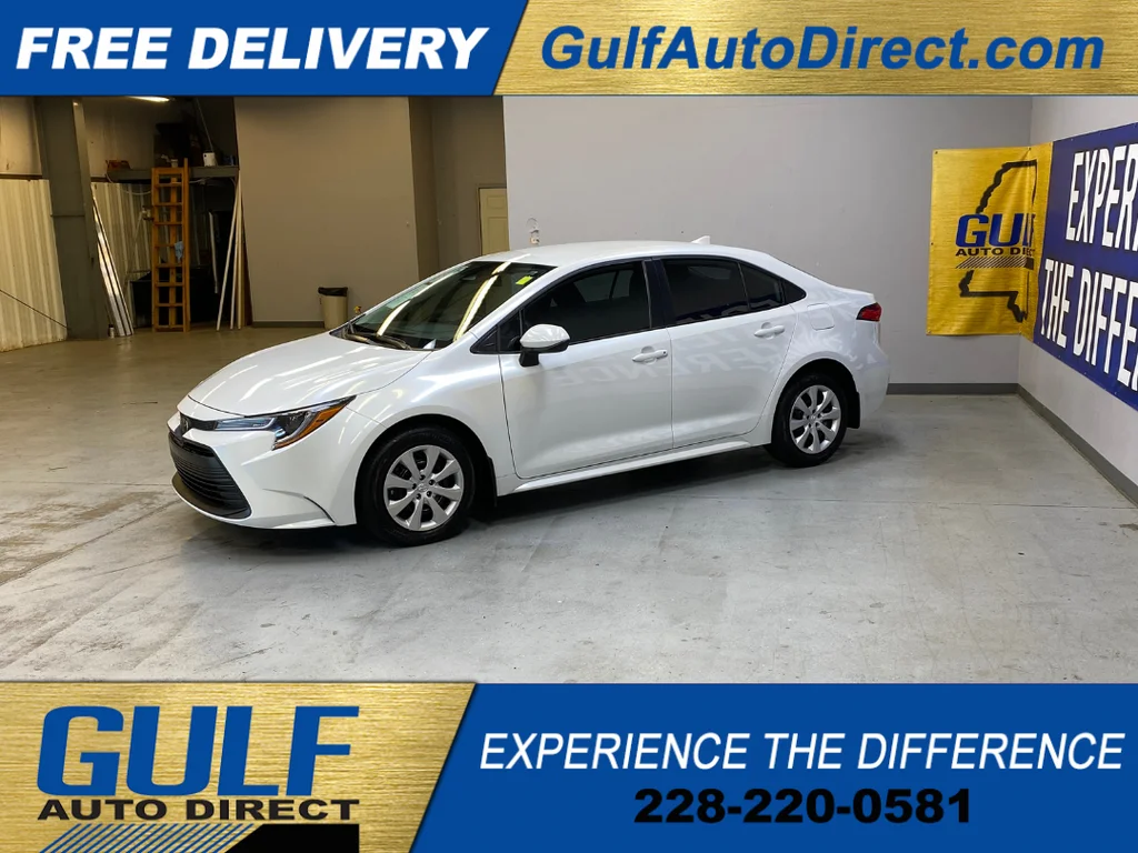 Used 2026 Beige Toyota LE image 5