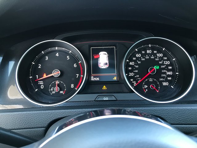 Used 2017 Deep Black Pearl Volkswagen Autobahn image 16