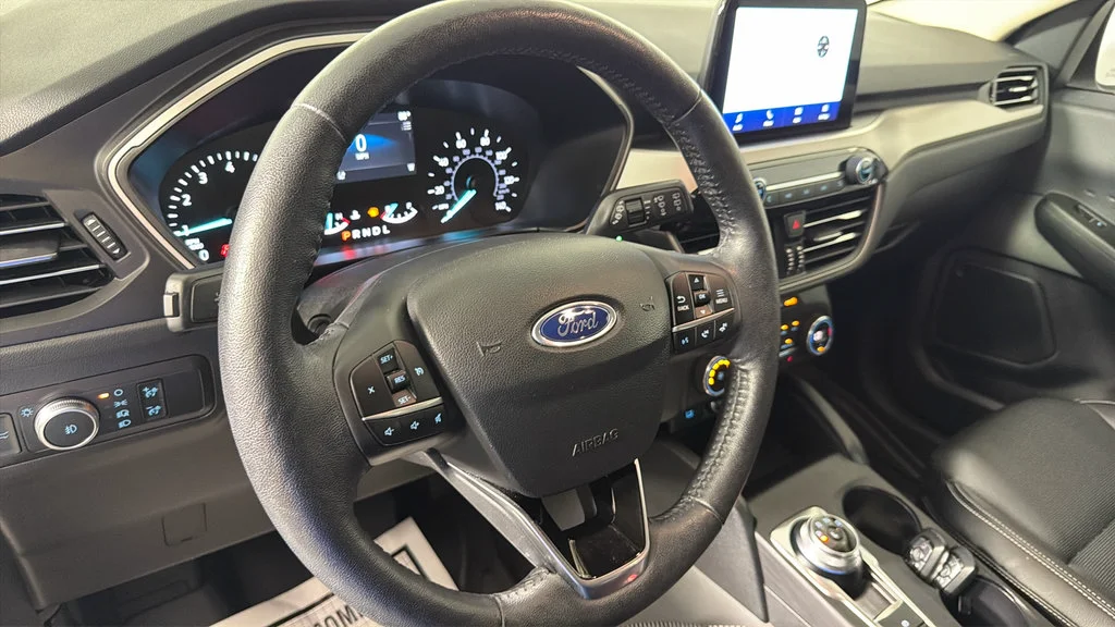 Used 2020 Silver Ford SEL image 24