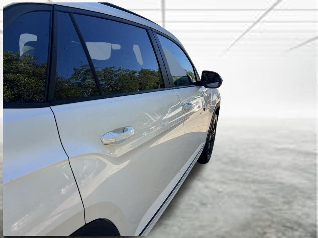 New 2026 White/off-white Volkswagen 2.0T SEL R-Line Black image 37