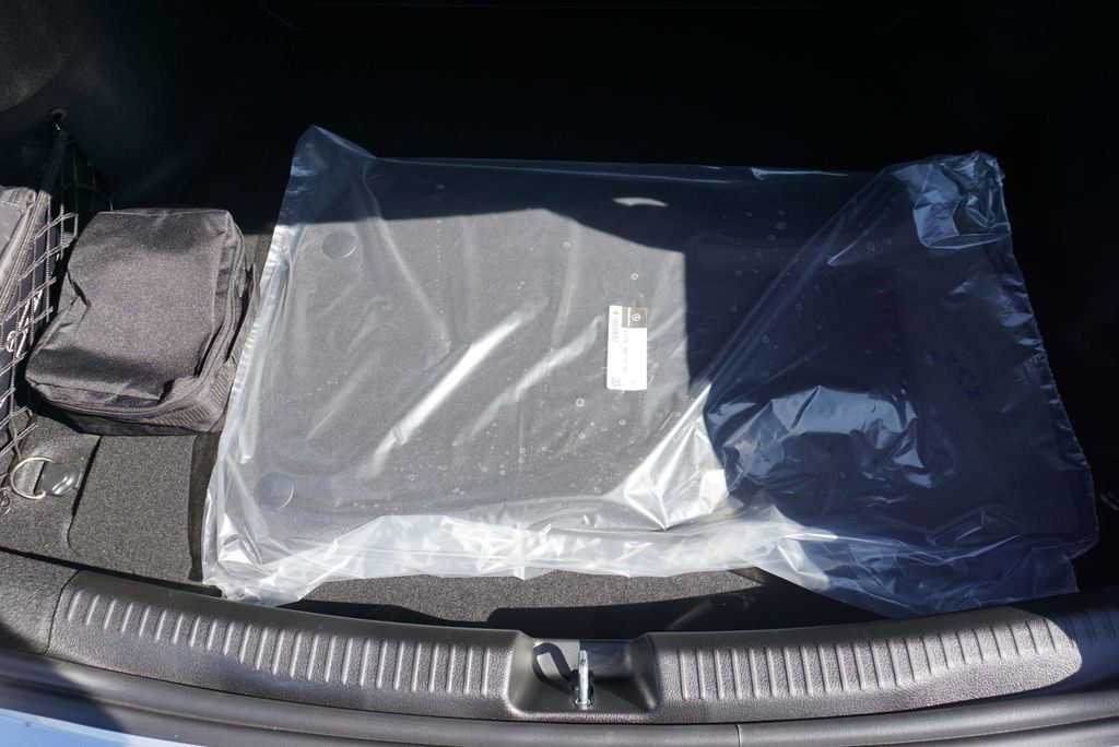 New 2026 Cirrus Silver Metallic Mercedes-Benz C 300 image 20