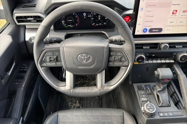Certified Used 2025 BLUE CRUSH METALLIC Toyota  image 11