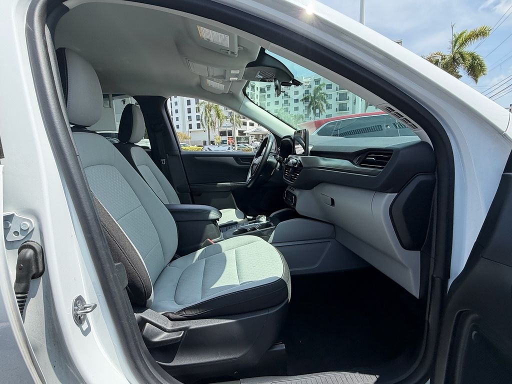 Used 2024 White Ford Active image 15