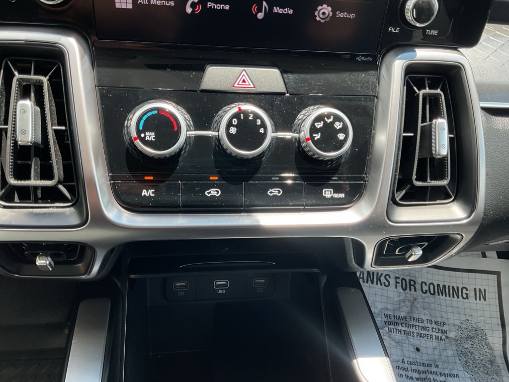 Certified Used 2023 Everlasting Silver Kia LX image 29