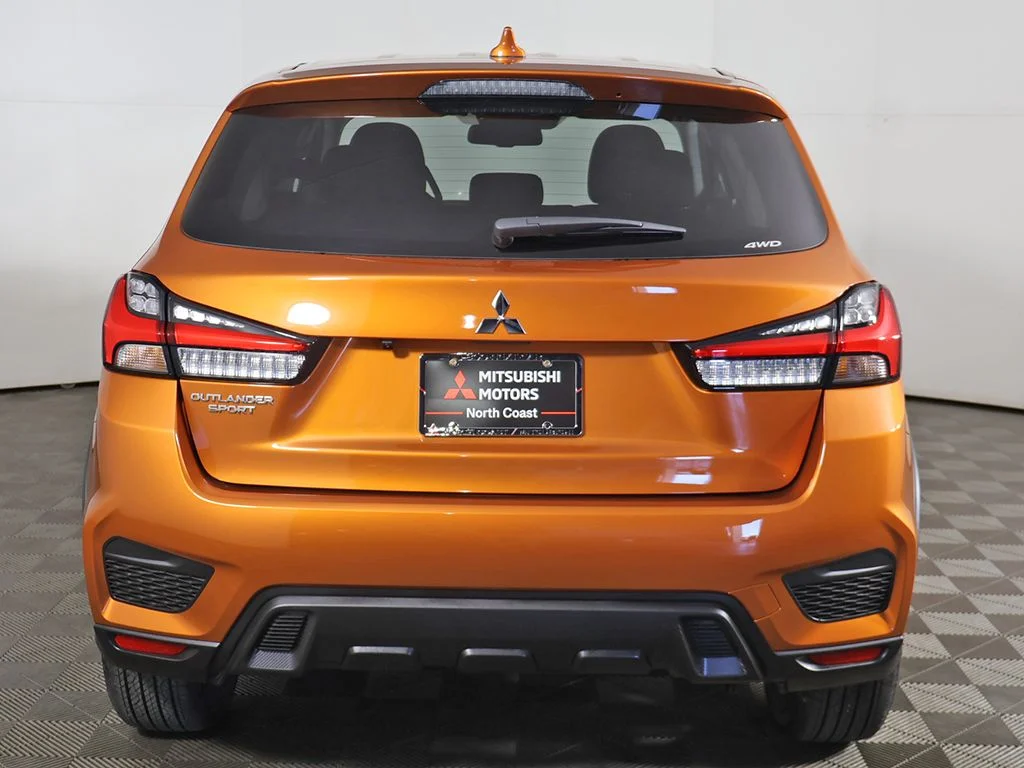 New 2026 Orange Mitsubishi 2.0 ES image 9